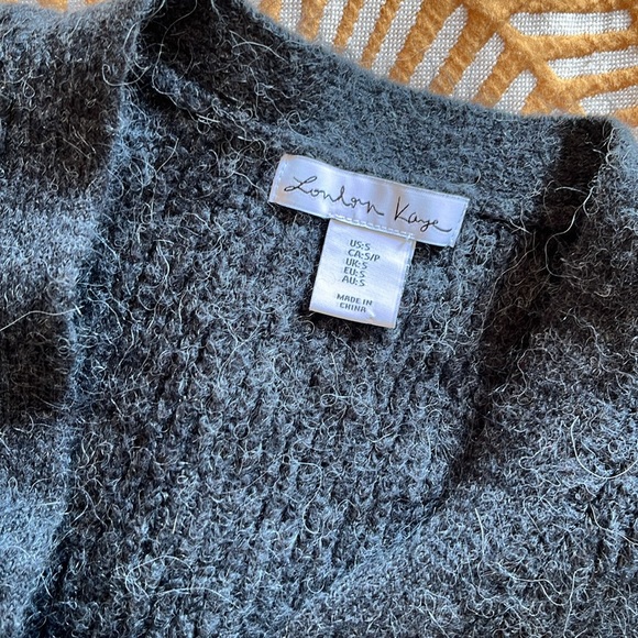 Sweater dress - Picture 3 of 4